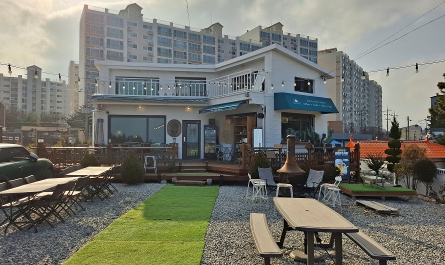 (여행후기:카페/26년 1월 17,18일) 강릉 영진해변 카페 포르토포레스트하우스 / 속초 카페 속초옥수수소금빵, 마리스텔라